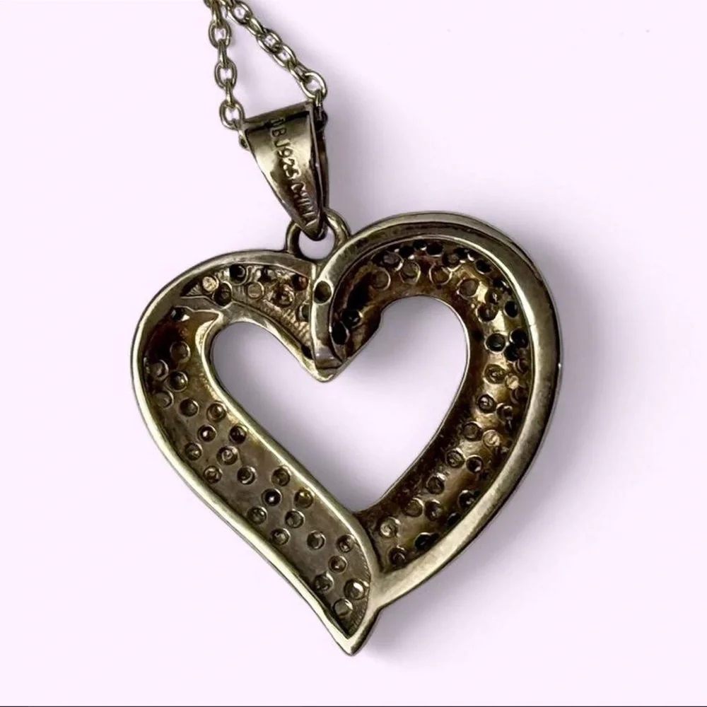 Natural Diamond Victoria Townsend 1/2 CTTW Genuine Rose Cut Heart Necklace .925 - Picture 5 of 6